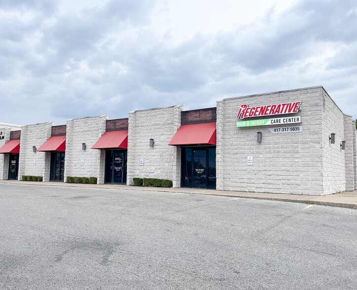 3259 E Sunshine, Springfield, MO for sale - Building Photo - Image 1 of 1