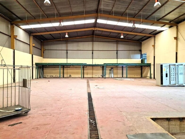 Industrial in Toral de los Vados for sale - Building Photo - Image 3 of 16