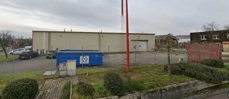 Flex in Beynost for lease - Building Photo - Image 3 of 4