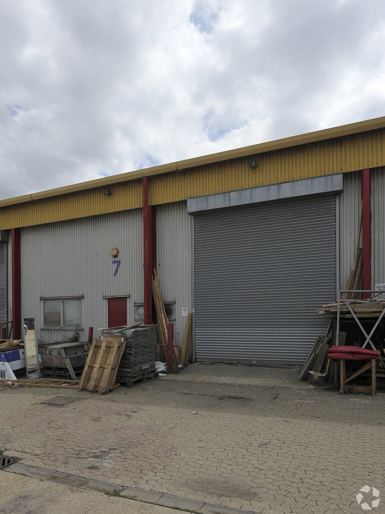 123 River Rd, Barking for sale Building Photo- Image 1 of 1