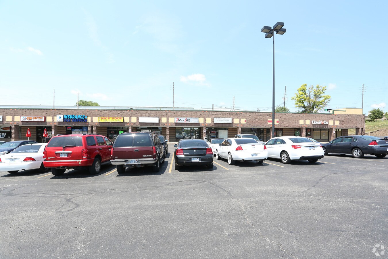 75237569 State Ave, Kansas City, KS 66112