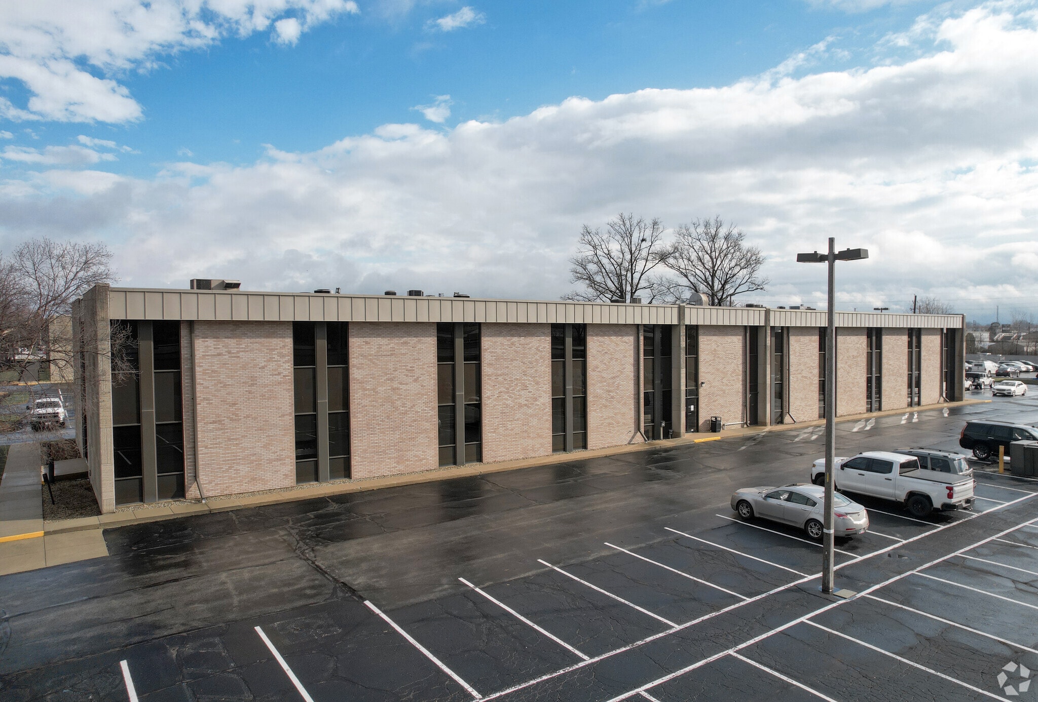 6515 E 82nd St, Indianapolis, IN for lease Building Photo- Image 1 of 8