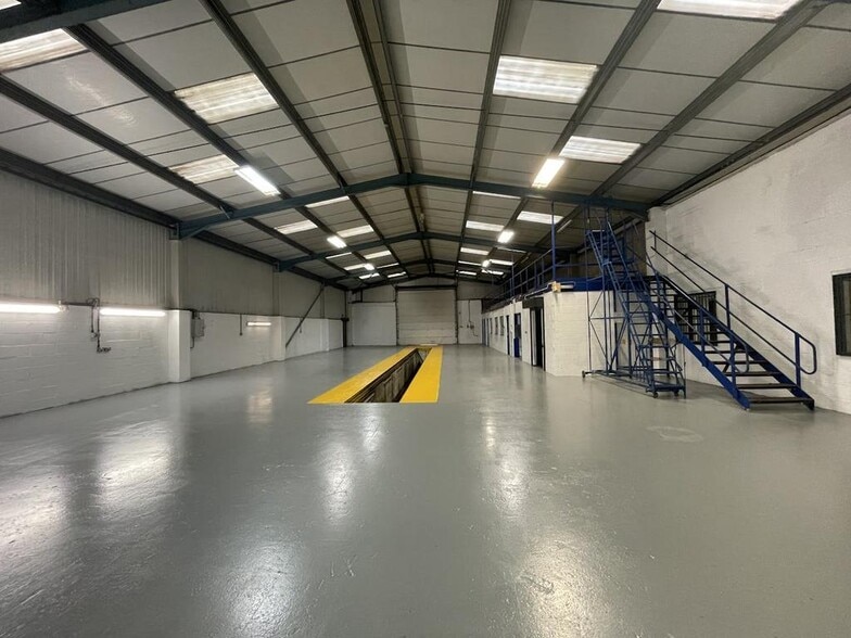 Peacock Vw, Stoke On Trent for lease - Building Photo - Image 3 of 17