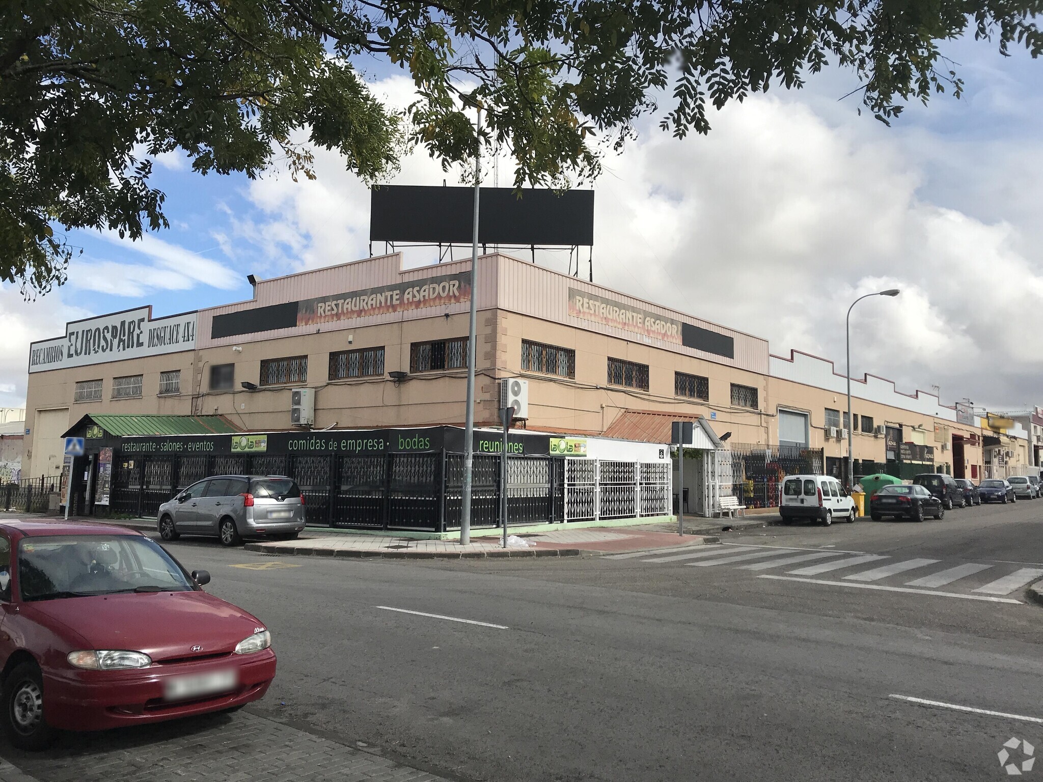 Retail in Fuenlabrada, MAD for lease Building Photo- Image 1 of 50