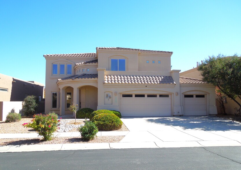 4316 Beresford Ln NW, Albuquerque, NM for sale - Building Photo - Image 2 of 32