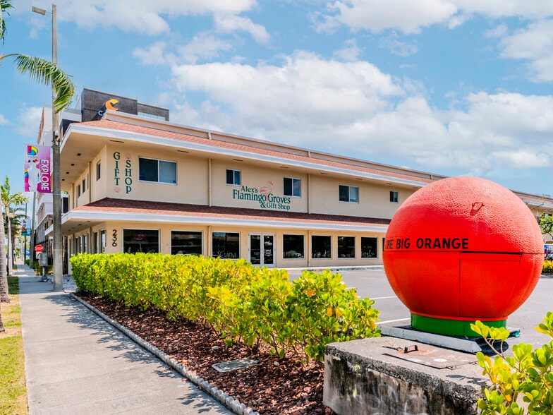 236 N Federal Hwy Dania Beach - 236 N Federal Hwy Dania Beach FL Building Photo 2 Large 