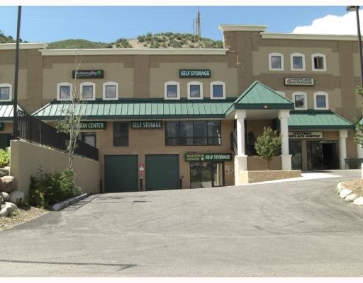 910 Nottingham Rd, Avon, CO for lease - Building Photo - Image 3 of 16