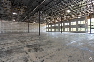 12735 Gran Bay Pky W, Jacksonville, FL for lease Interior Photo- Image 1 of 5