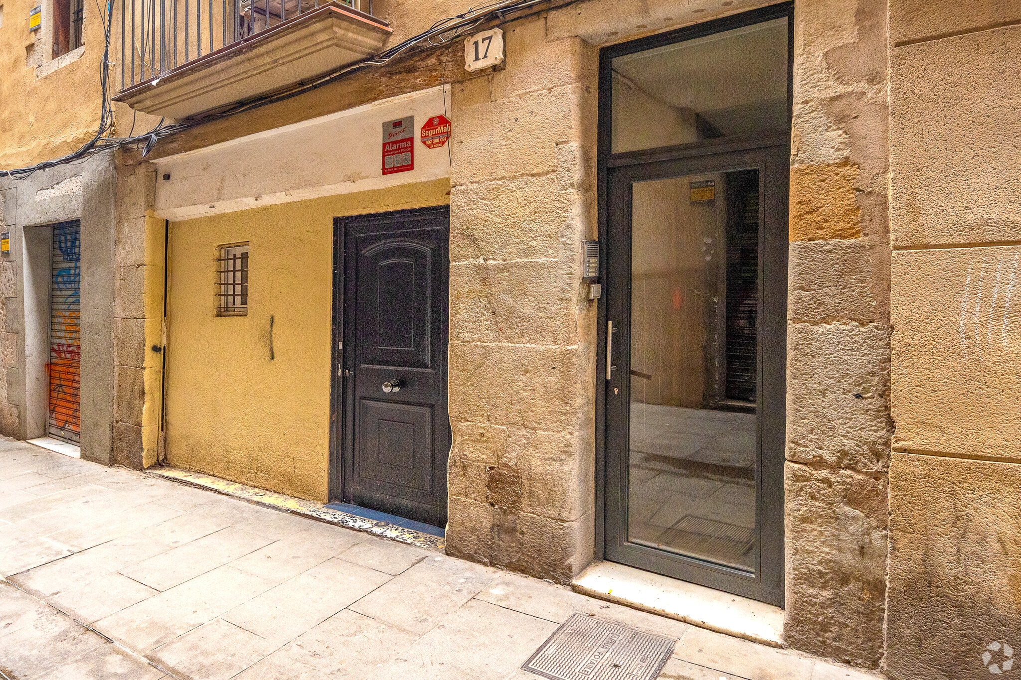 Multifamily in Barcelona, Barcelona for sale Building Photo- Image 1 of 2