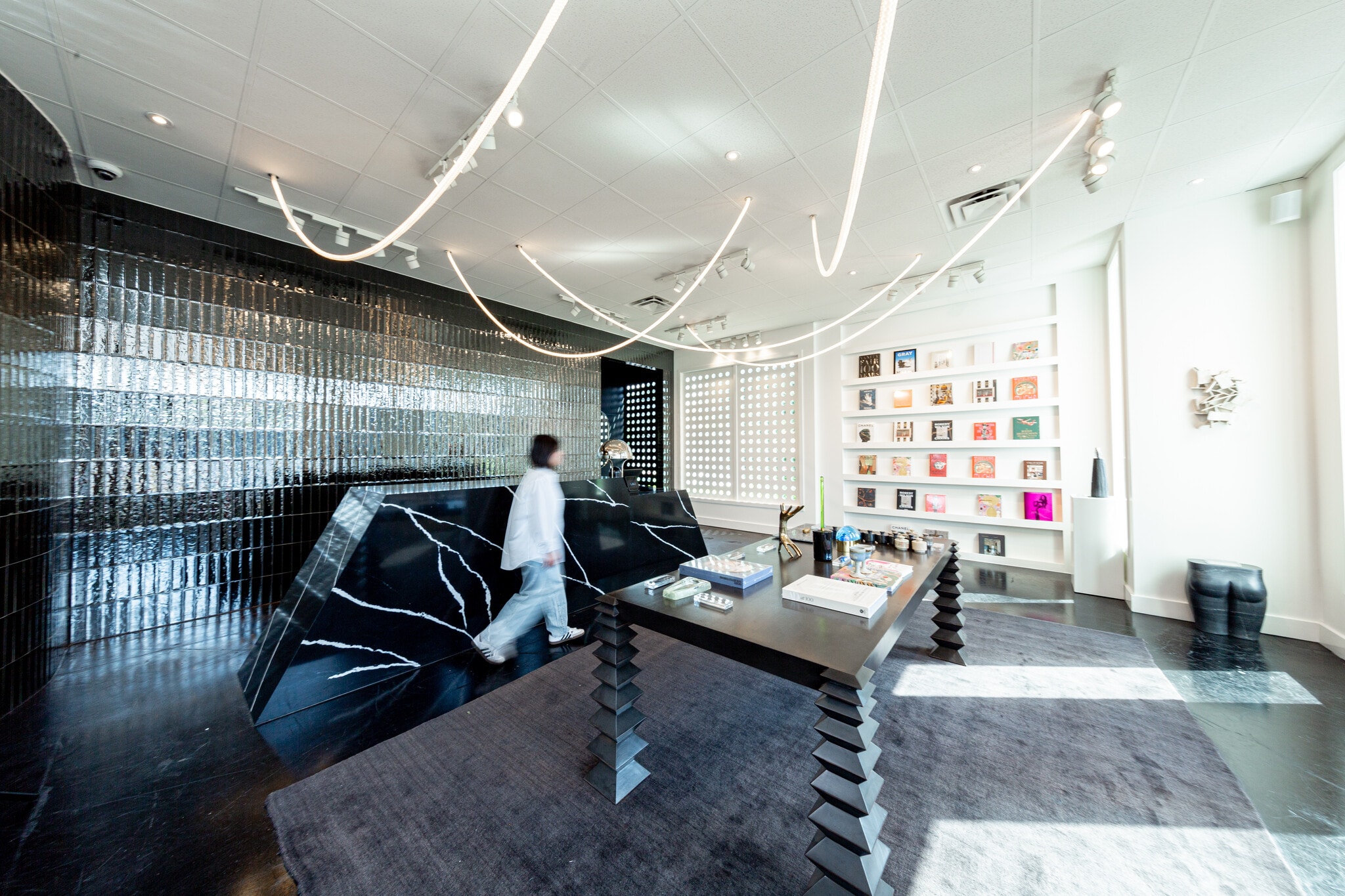 1740 Westheimer Rd, Houston, TX for lease Interior Photo- Image 1 of 7