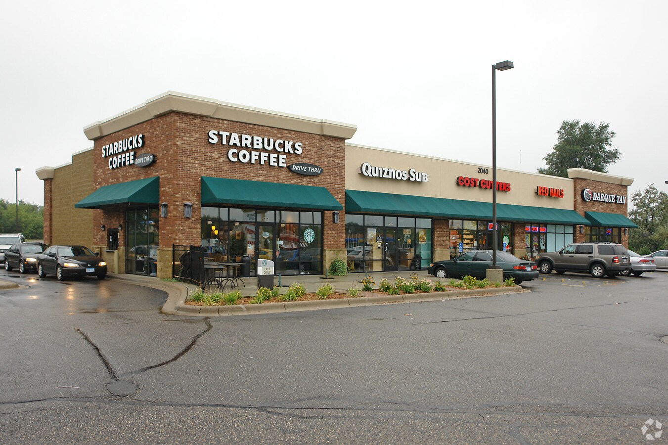 2040 Cliff Rd, Eagan, MN 55122