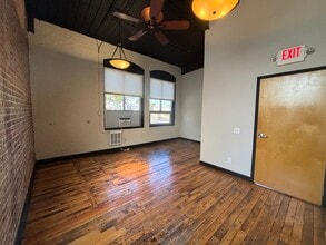 67 Maplewood St, Malden, MA for lease Interior Photo- Image 2 of 7