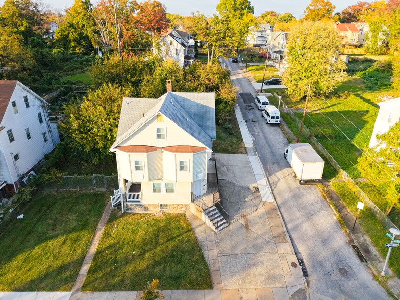 712 Winston Ave, Baltimore, MD for sale - Primary Photo - Image 1 of 1