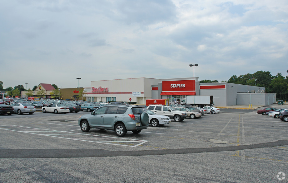 1077 Mantua Pike, Woodbury, NJ for lease - Building Photo - Image 2 of 8