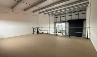 De Havilland Rd, Clyst Honiton for lease Interior Photo- Image 2 of 3