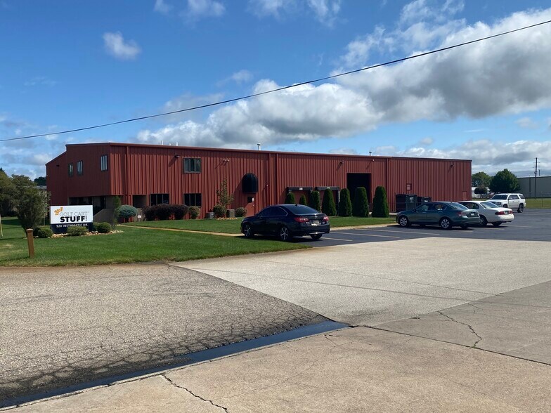 920 Instamatic Dr, Elkhart, IN for sale - Building Photo - Image 1 of 1