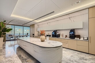 131 S Dearborn St, Chicago, IL for lease Interior Photo- Image 2 of 17