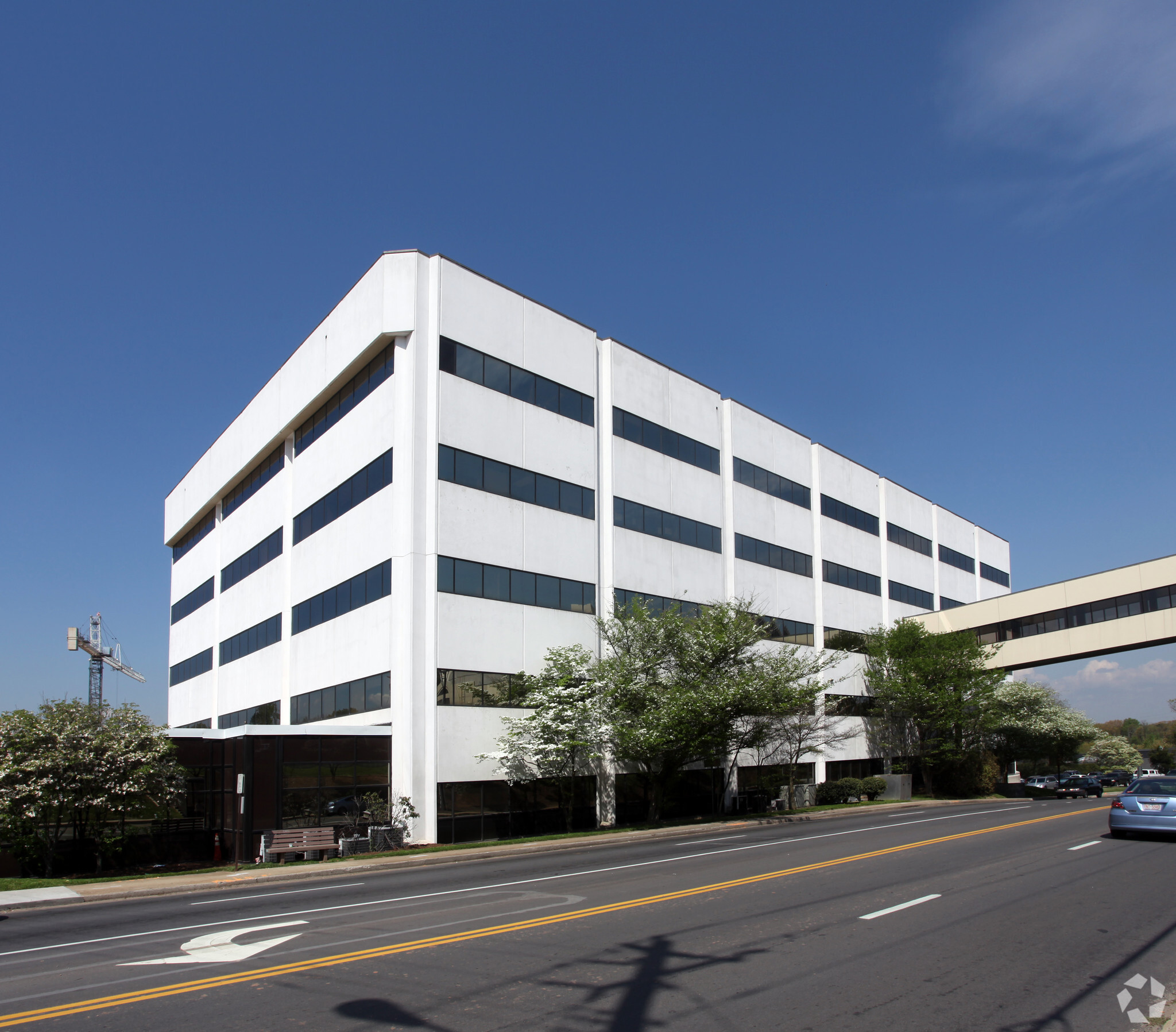 1 Hospital Dr, Asheville, NC for lease Building Photo- Image 1 of 29