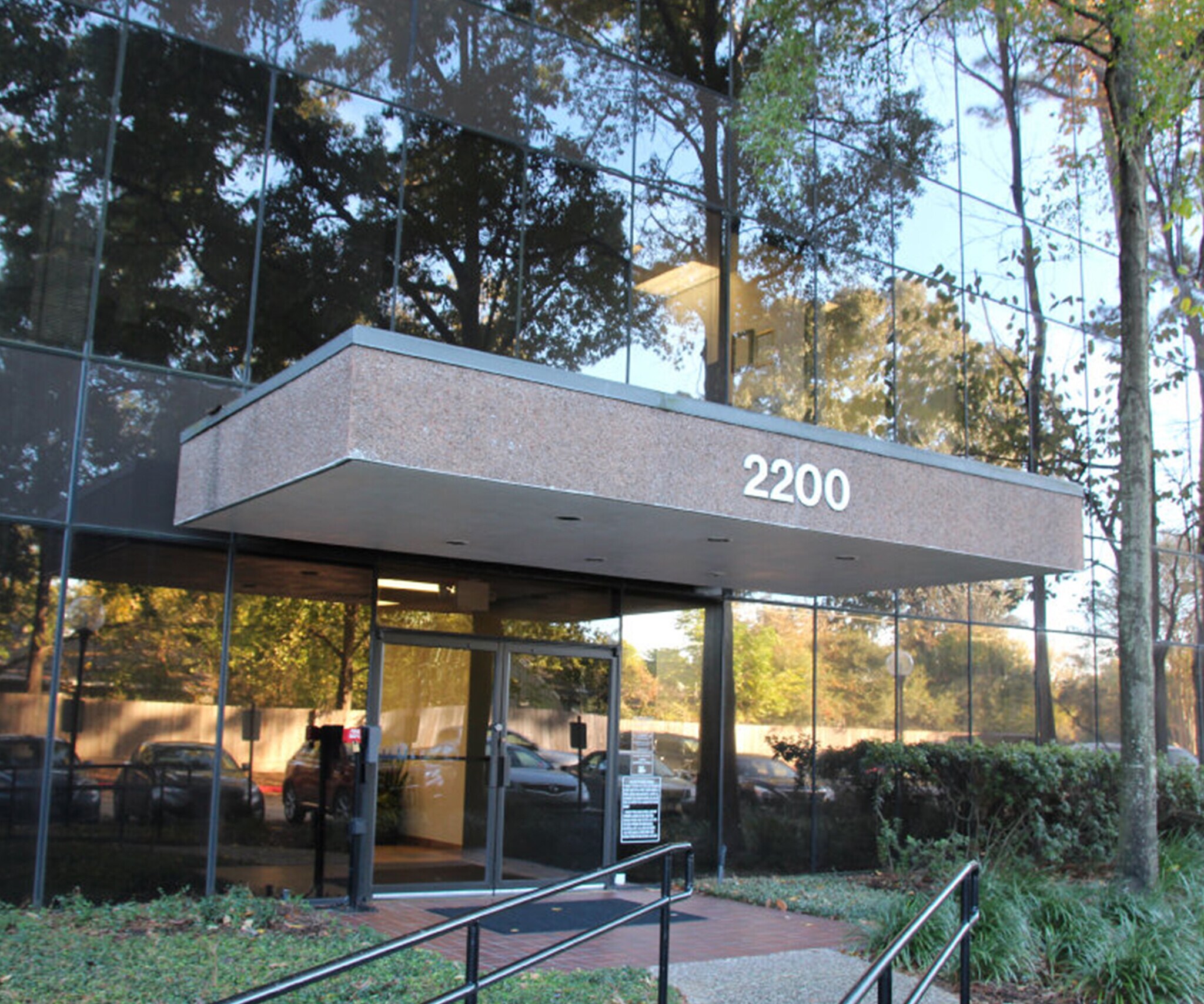 Identogo 3262 S Loop W Houston Tx 77025 05 - 36b7jgk