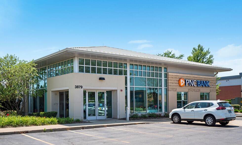 St Charles Bank St Charles Il 3879 E Main St, St Charles, IL 60174 | LoopNet