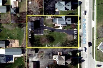 108 N Walkup Ave, Crystal Lake, IL - AERIAL  map view