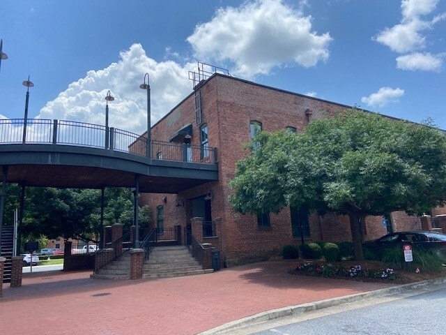 900 Front Ave, Columbus, GA for lease - Building Photo - Image 3 of 3