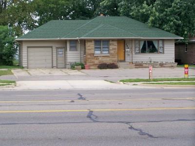 295 E Columbia Ave, Battle Creek, MI for sale Primary Photo- Image 1 of 1