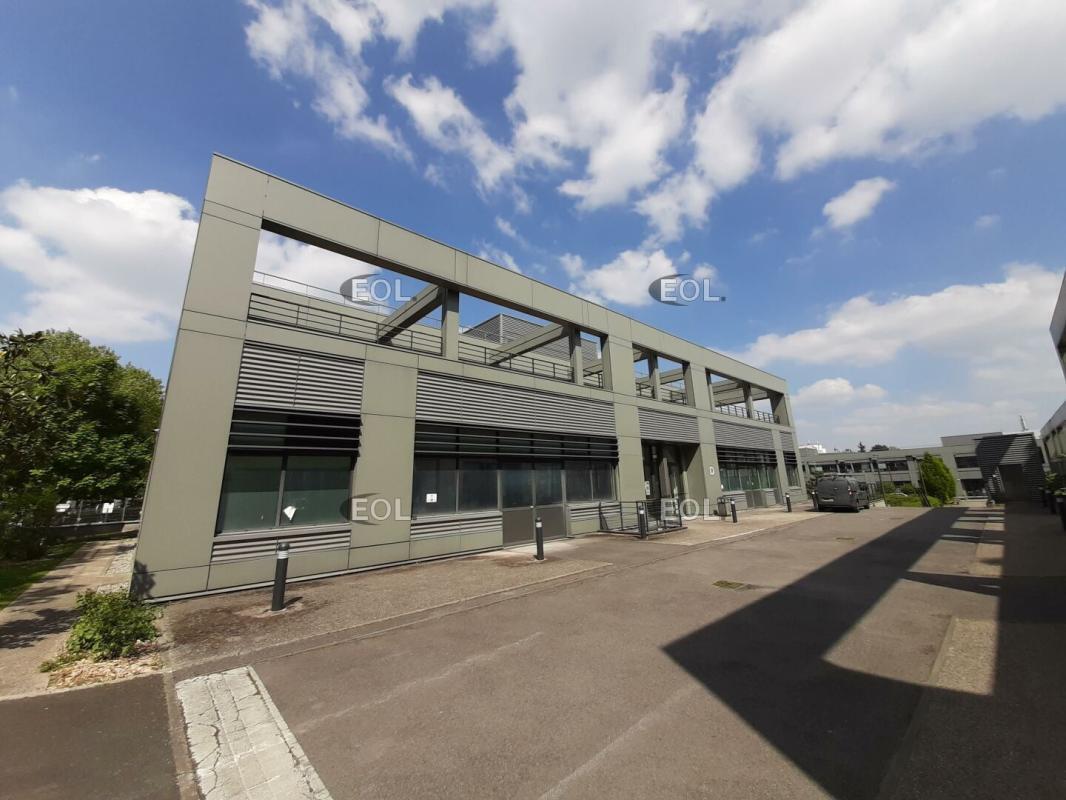 Flex in Bagneux for lease Building Photo- Image 1 of 5