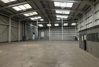 Private Road No 4, Nottingham for lease Interior Photo- Image 2 of 5