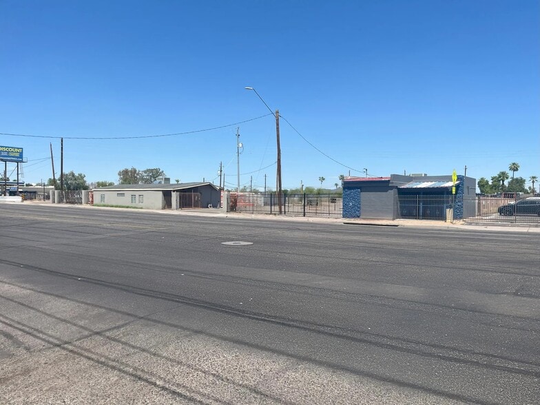 2204-2206 W Indian School Rd, Phoenix, AZ for sale - Building Photo - Image 1 of 10