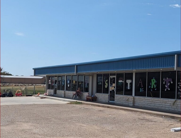 13341 & 13345 China Spring rd, China Spring, TX for sale - Building Photo - Image 2 of 20