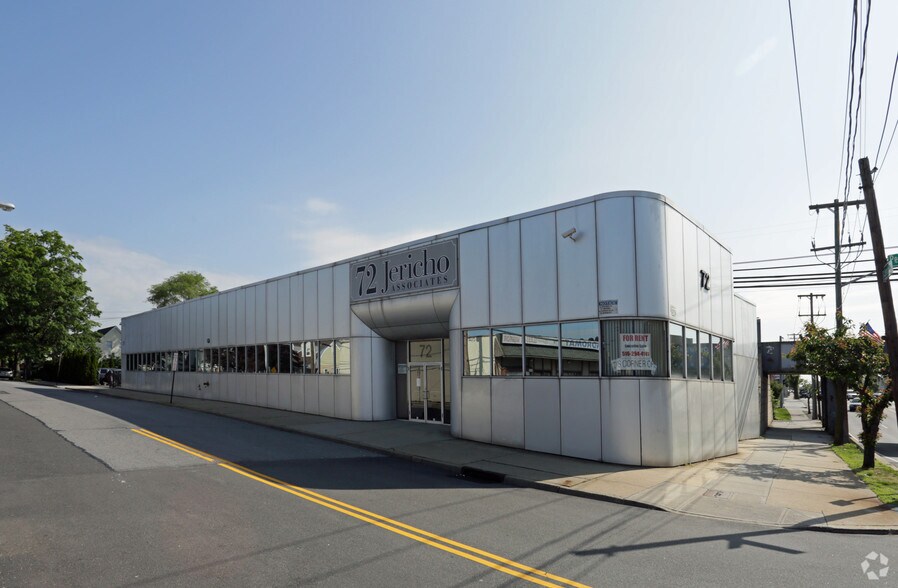 72 Jericho Tpke, Mineola, NY for sale - Building Photo - Image 1 of 1