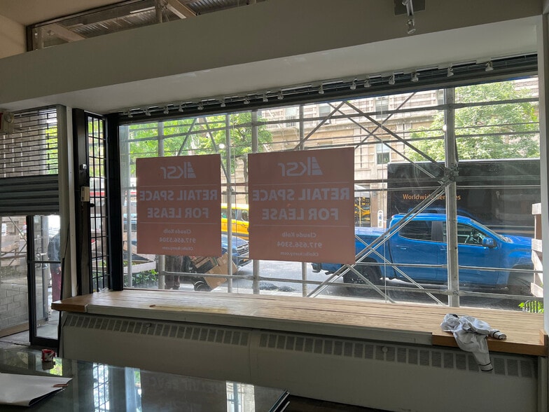 1339 Madison Ave, New York, NY for lease - Building Photo - Image 2 of 17