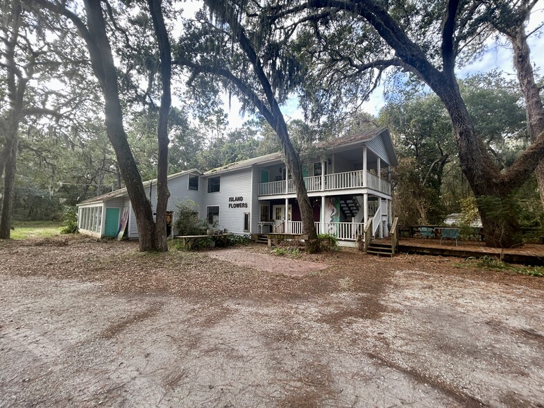 5381 S Fletcher Ave, Fernandina Beach, FL for lease - Building Photo - Image 2 of 10