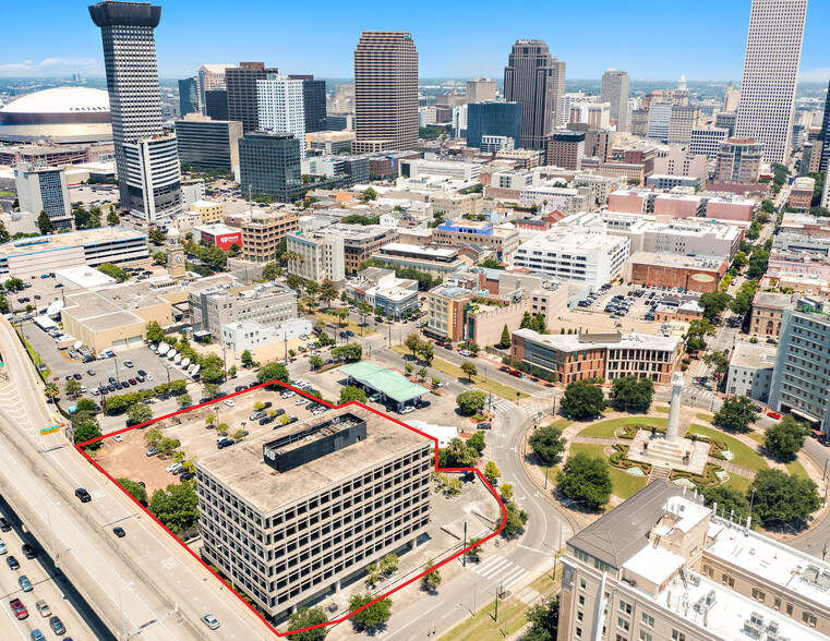 1055 Saint Charles Ave, New Orleans, LA for sale - Building Photo - Image 3 of 9