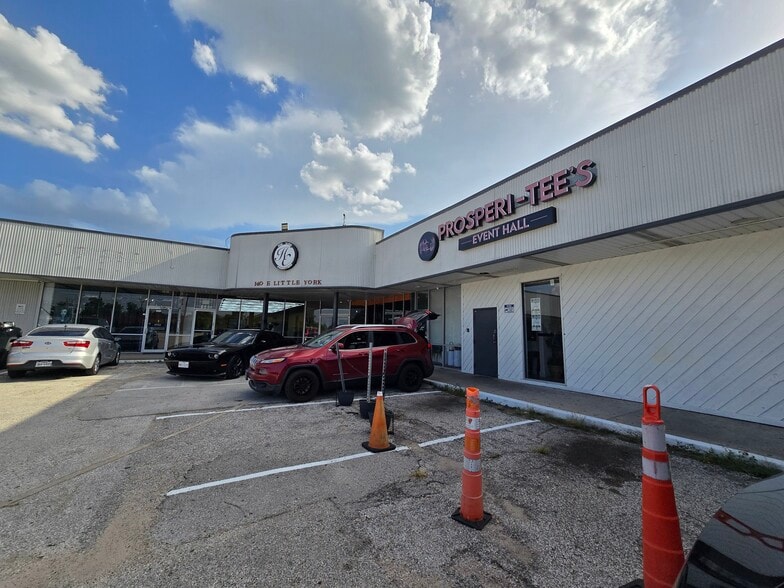 100 E Little York Rd, Houston, TX for sale - Building Photo - Image 2 of 6