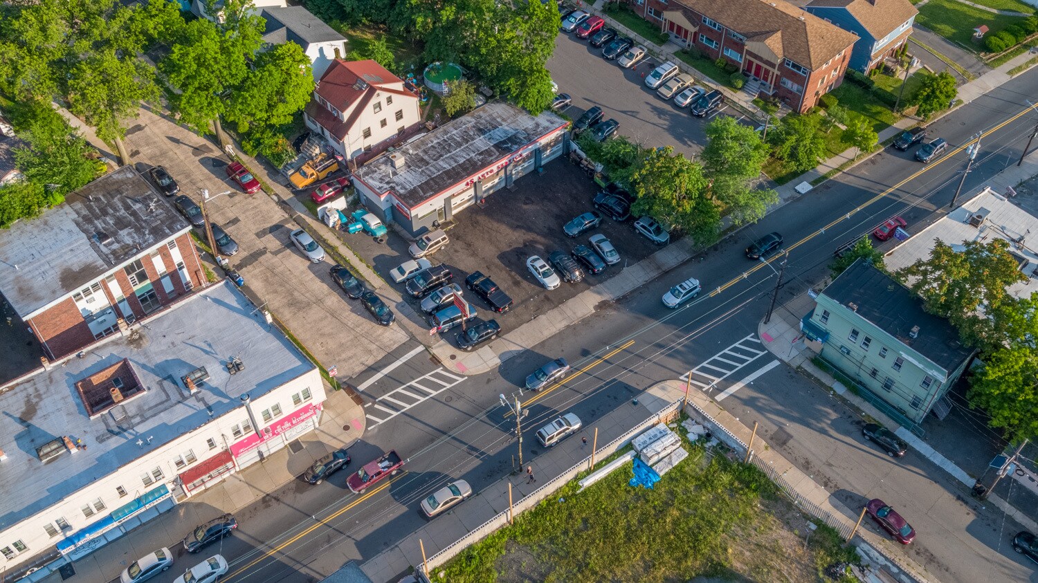 908 Stuyvesant Ave, Irvington, NJ 07111 LONGSTANDING FOUR S AUTO