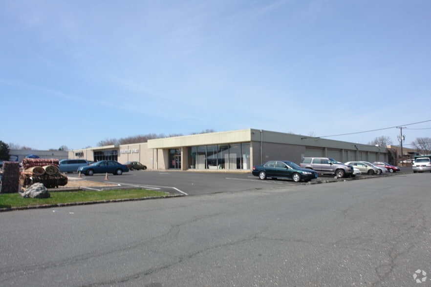10 Stern Ave, Springfield, NJ for lease - Building Photo - Image 1 of 3