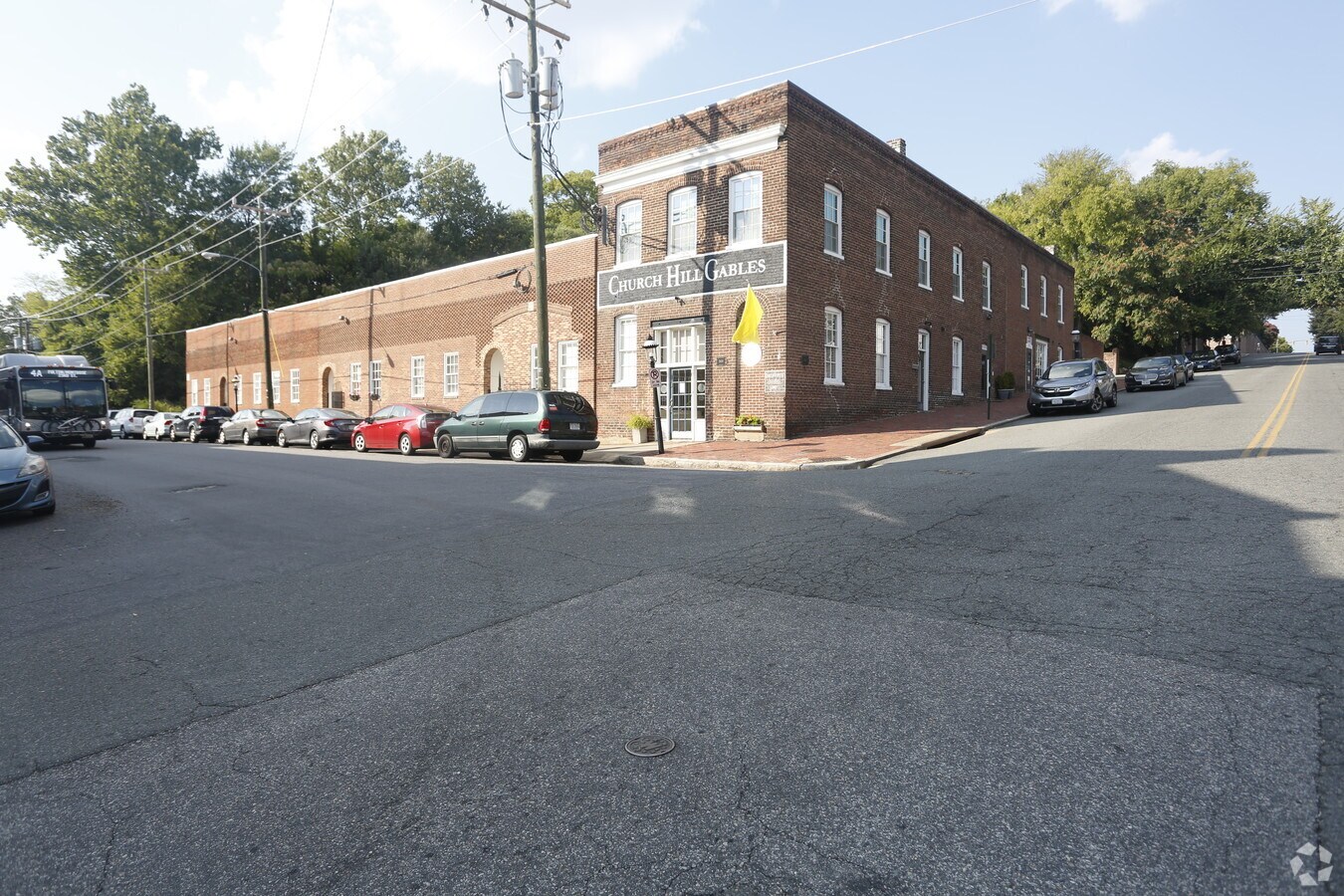 2418 E Franklin St, Richmond, VA 23223