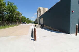 More details for 9700 E 56th St, Raytown, MO - Flex for Lease