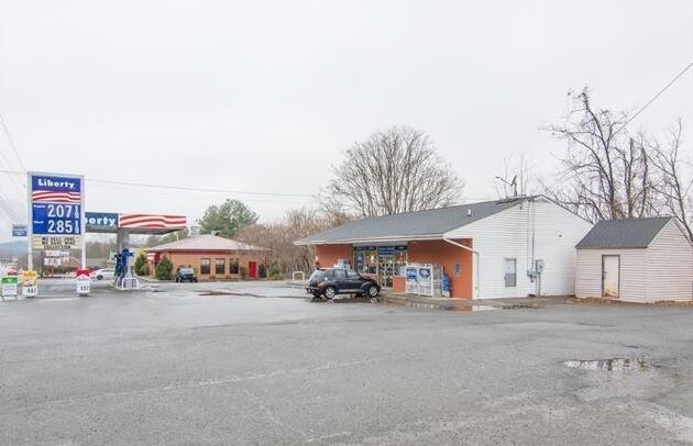 1800 E Main St, Radford, VA for sale - Primary Photo - Image 1 of 1