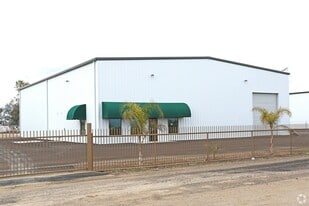 6717 Cherry ave, Bakersfield CA - Warehouse