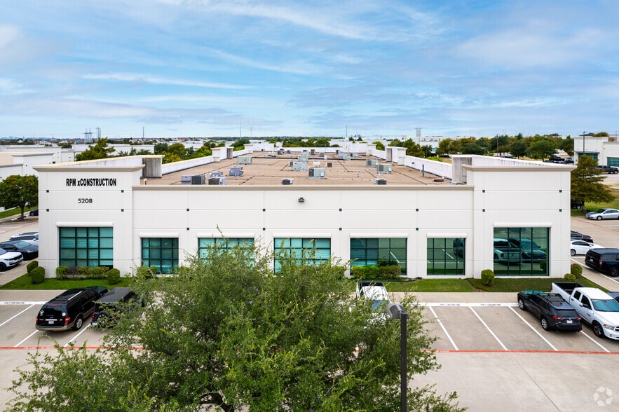 5208 Tennyson Pky, Plano, TX for lease - Building Photo - Image 3 of 13