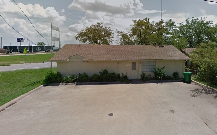 216 Texas St, Cedar Hill, TX for lease - Primary Photo - Image 1 of 8