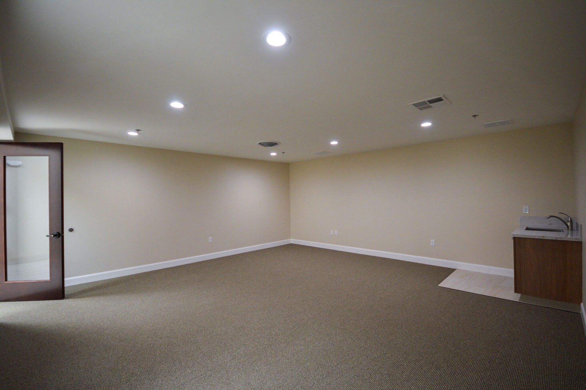 1500 Grant Ave, Novato, CA for lease Interior Photo- Image 1 of 5