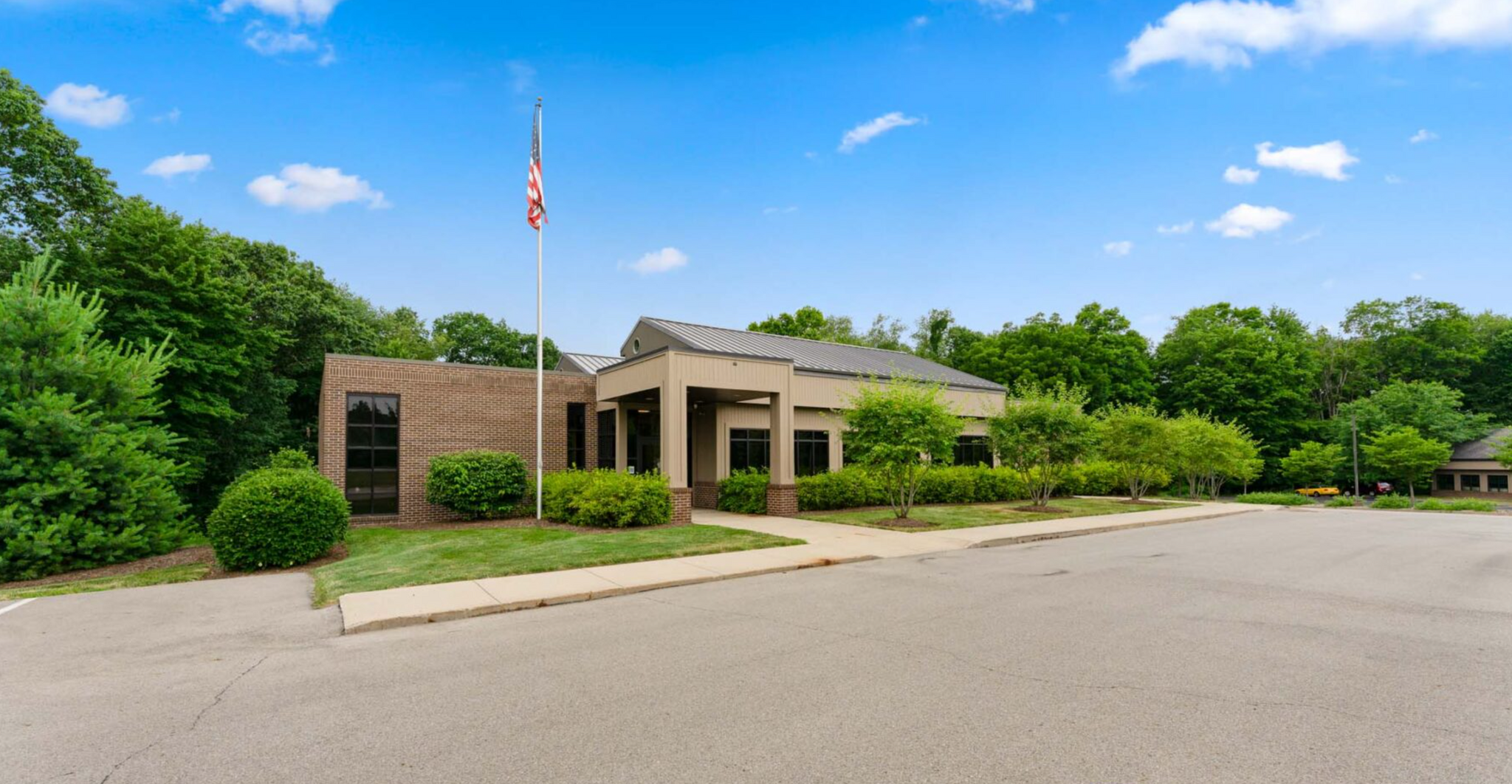 61 Executive Ct, West Middlesex, PA for lease Building Photo- Image 1 of 59