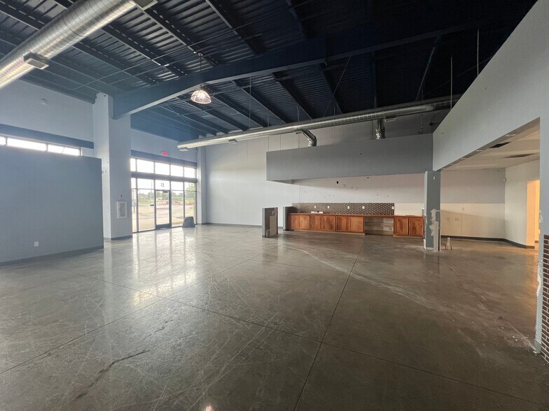 3000 SW 89th St, Oklahoma City, OK for lease - Building Photo - Image 3 of 15
