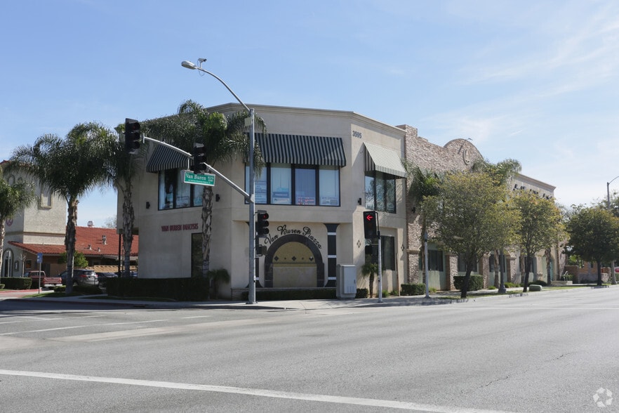 3595 Van Buren Blvd, Riverside, CA for lease - Primary Photo - Image 3 of 6