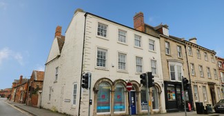 More details for 10-10a Market Pl, Sleaford - Retail for Lease