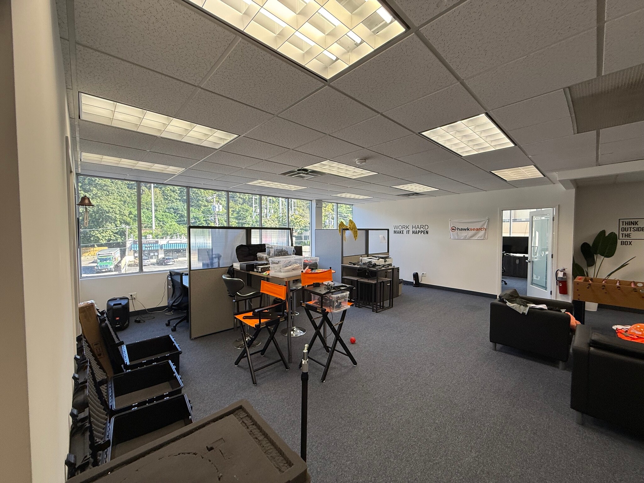 150 Woodbury Rd, Woodbury, NY for lease Interior Photo- Image 1 of 4